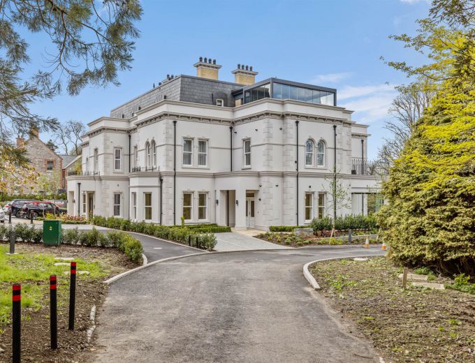 Ground Floor Mansion Apartment